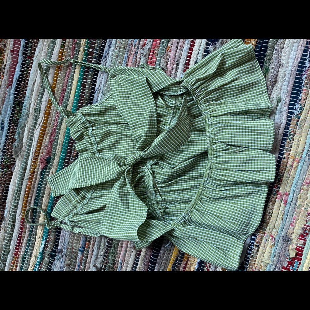 Green plaid tank